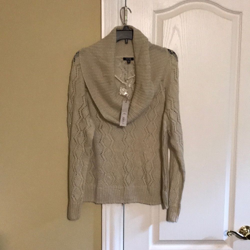 Apt. 9 sweater